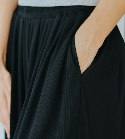 Wide Leg Ribbed Pants